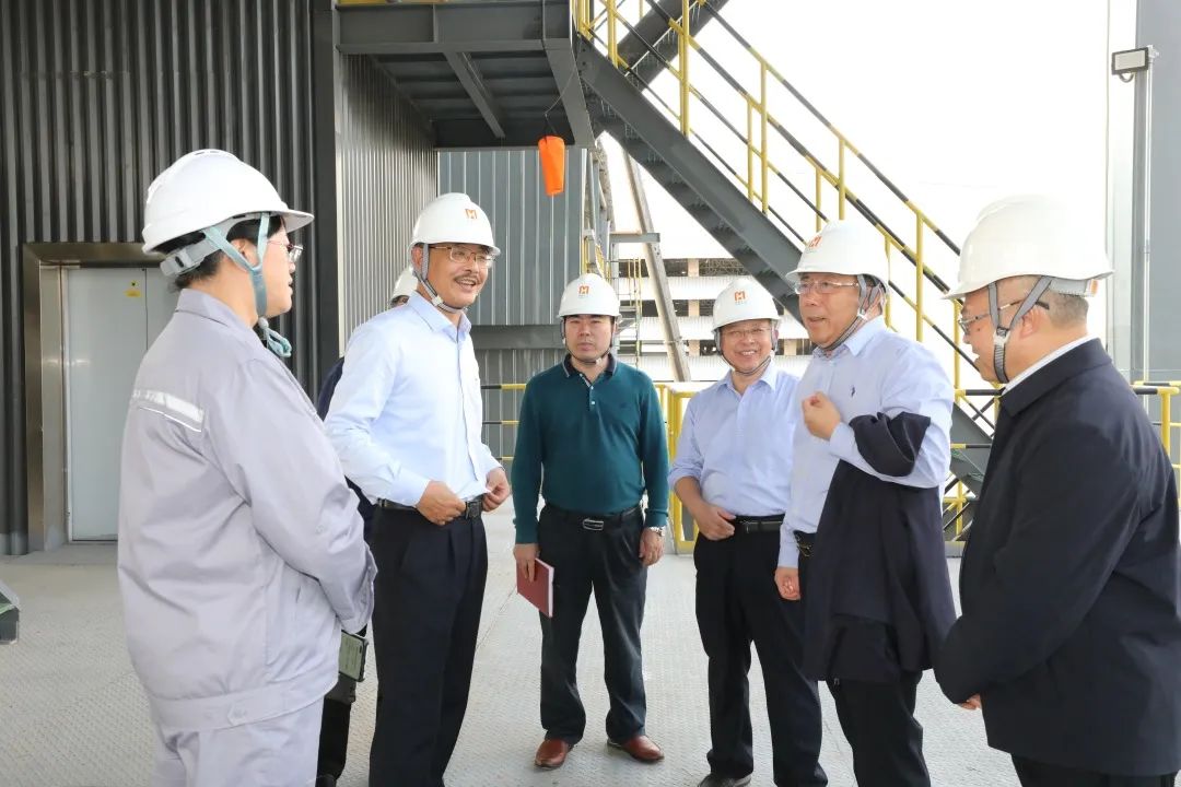 海南省政協(xié)副主席李國梁一行到海南礦業(yè)調研